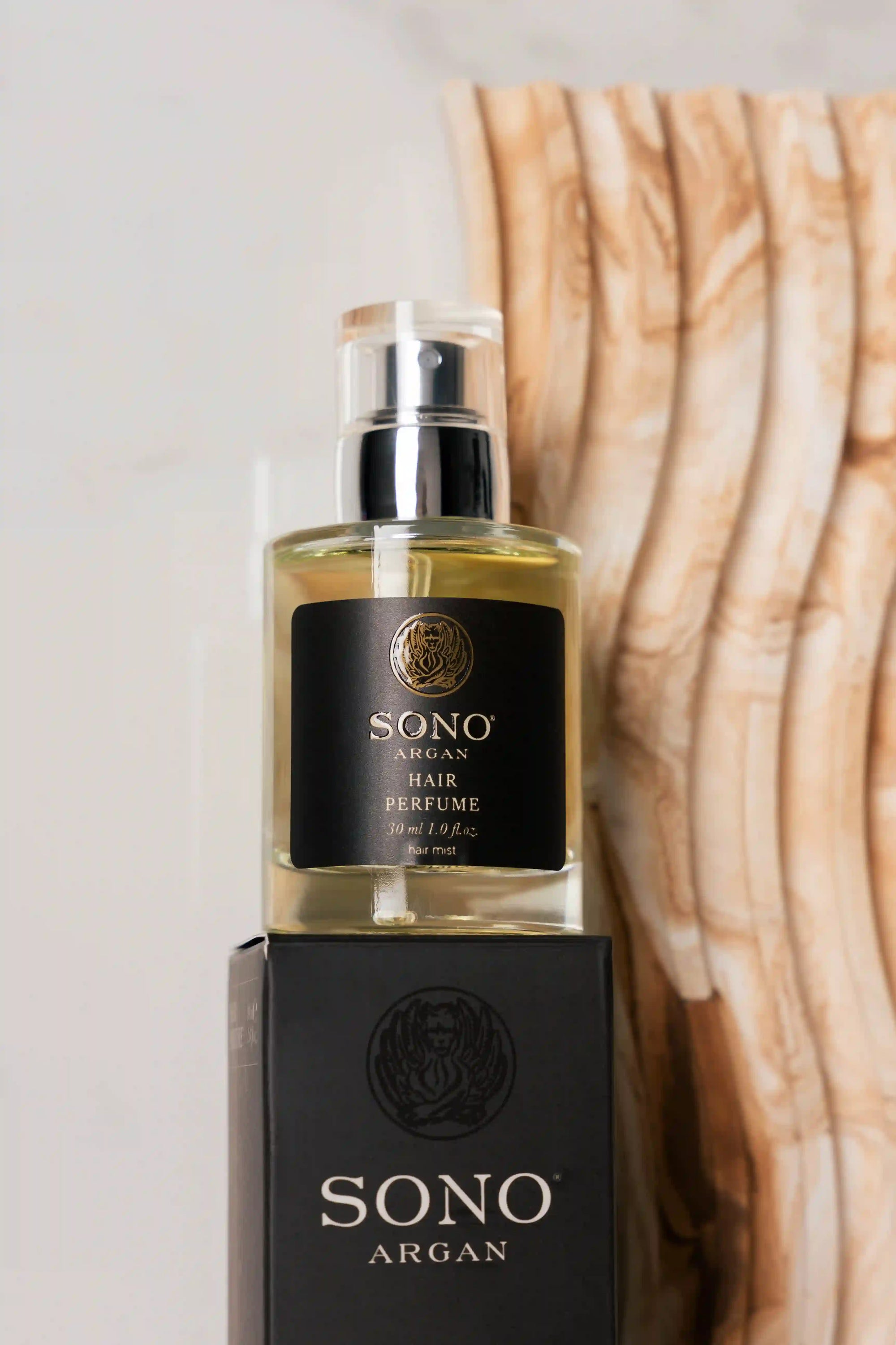 Profumo per i capelli